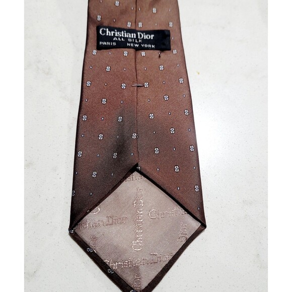 Christian Dior Designer Italian Silk Necktie Brown White Orchid Classic Tie NWOT - Picture 4 of 6